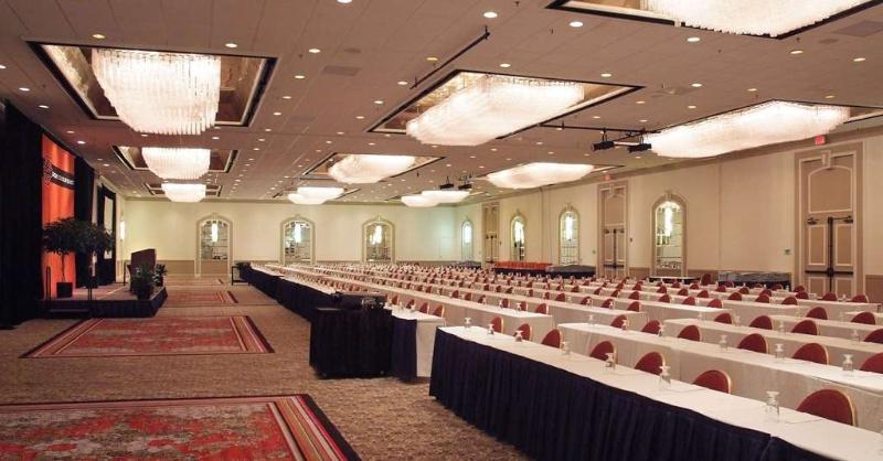 Hyatt Regency Tulsa Downtown Hotel Buitenkant foto